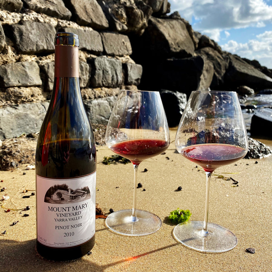 Simply-Wines-MOUNT-MARY-Pinot-Noir-2018-Melbourne-Australia