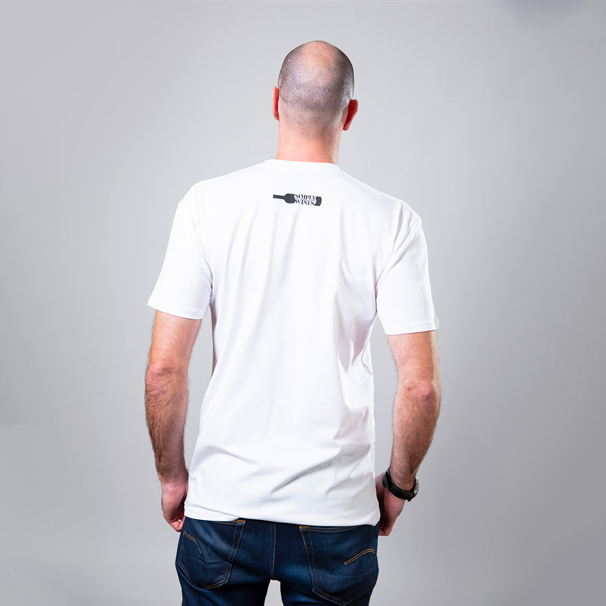 Simply-Wines-Official-Wine-Fan-Tee-Online-2021-Chardon-heeyy-Melbourne-Australia
